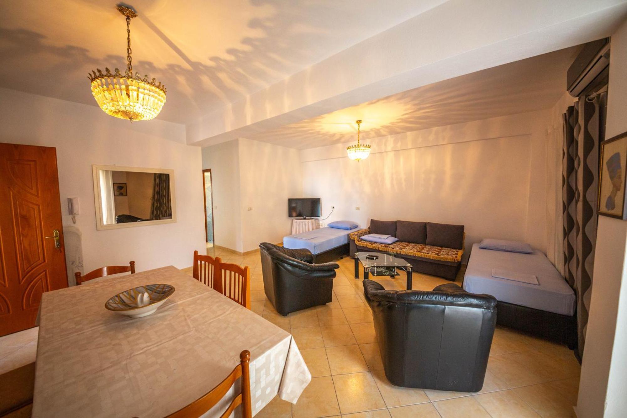 Apartments Cikuli Sarandë Eksteriør billede