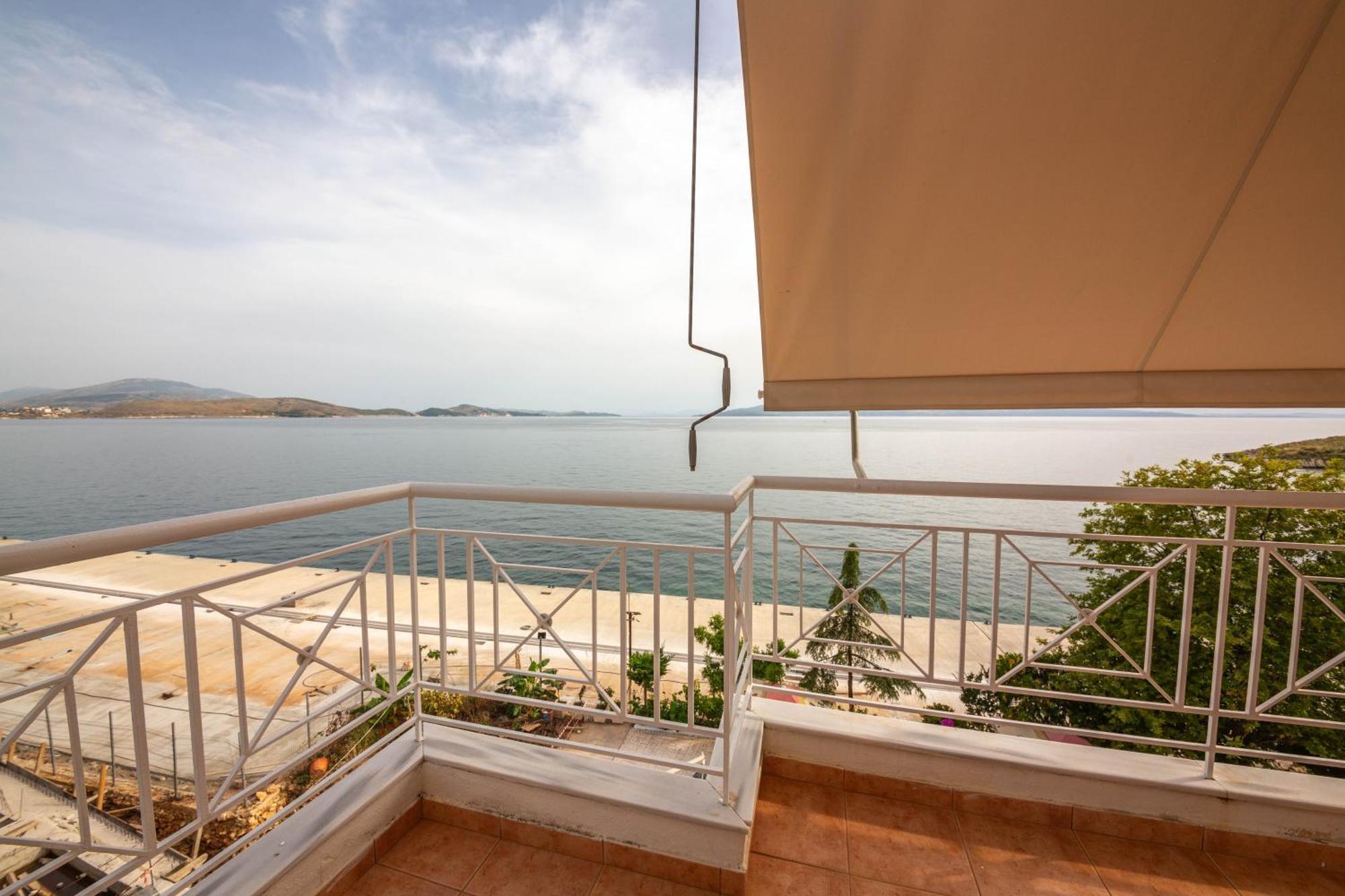 Apartments Cikuli Sarandë Eksteriør billede