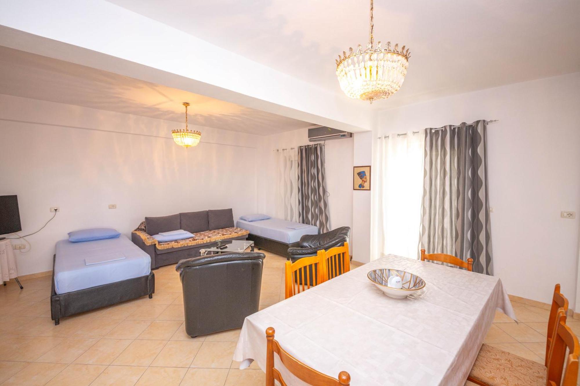 Apartments Cikuli Sarandë Eksteriør billede