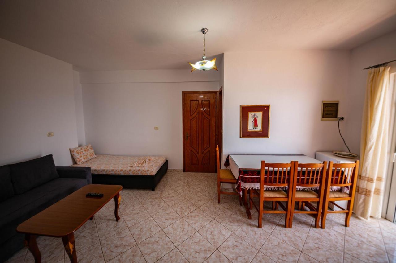 Apartments Cikuli Sarandë Eksteriør billede
