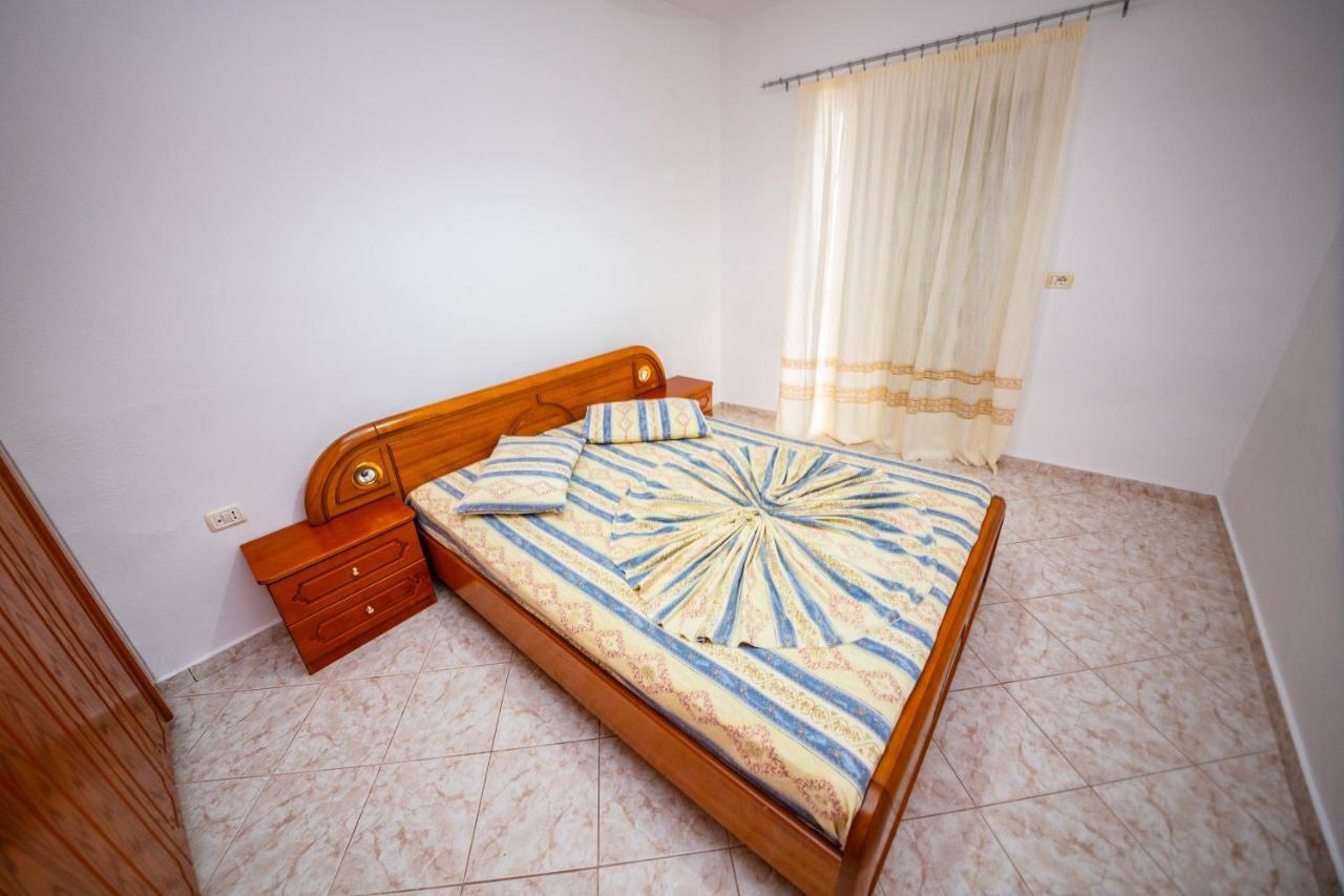 Apartments Cikuli Sarandë Eksteriør billede