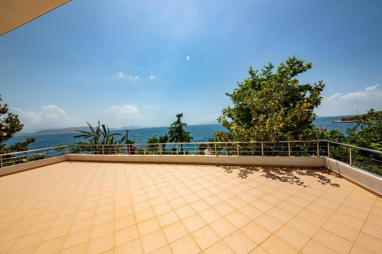 Apartments Cikuli Sarandë Eksteriør billede