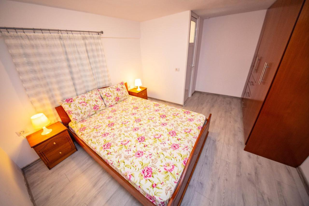 Apartments Cikuli Sarandë Eksteriør billede
